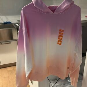 NWT Juicy Couture Tie Dye Sweatshirt. Size Medium